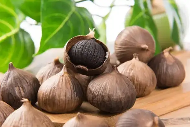 How to store black garlic?